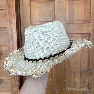 Strand Frayed Straw Cowboy Style Beach Spring Summer Hat with Beaded Band
